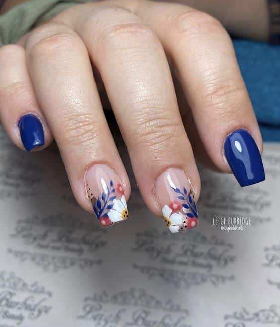 60+ Stunning Flower Nail Design 2023