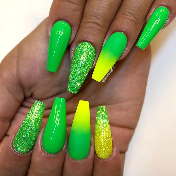 30+ Latest Cute Summer Nail Ideas 2023