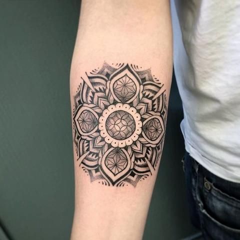 33+ Beautiful Forearm Mandala Tattoo Designs 2023