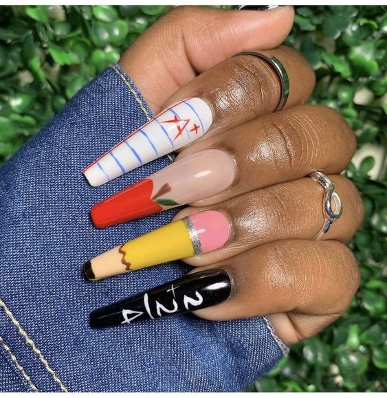 60+ Beautiful Back To School Nails 2023