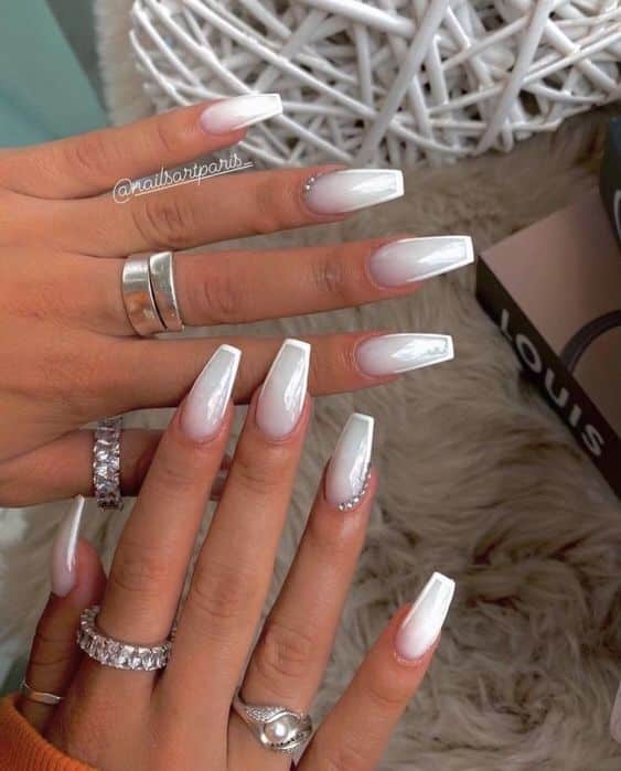 60+ Beautiful Back To School Nails 2023