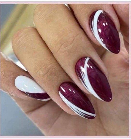 60+ Beautiful Chrome Nail Designs 2023