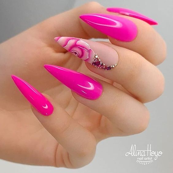 60+ Hot Pink Nail Designs 2024