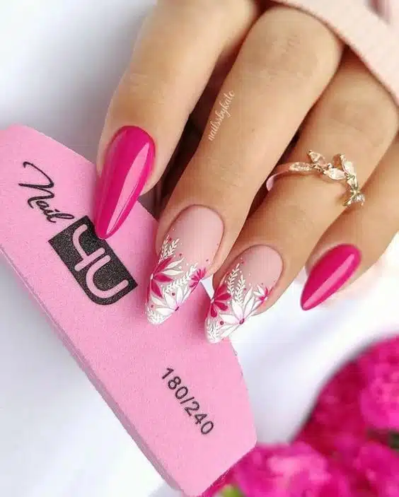 30+ Awesome Neon Pink Nail Designs
