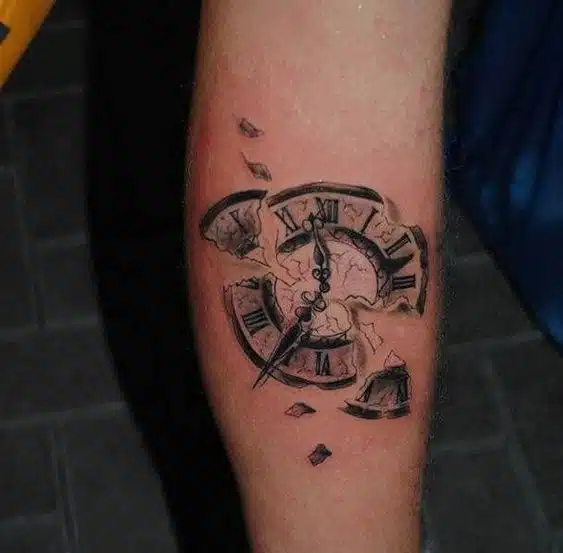 51+ Trendy Broken Clock Tattoo Designs