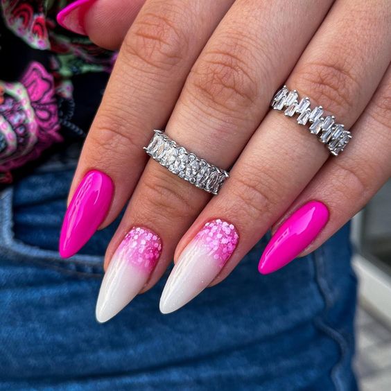 33+ Beautiful Light Pink Nail Designs