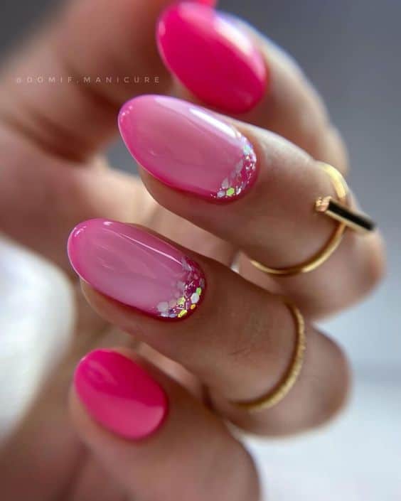 33+ Beautiful Light Pink Nail Designs