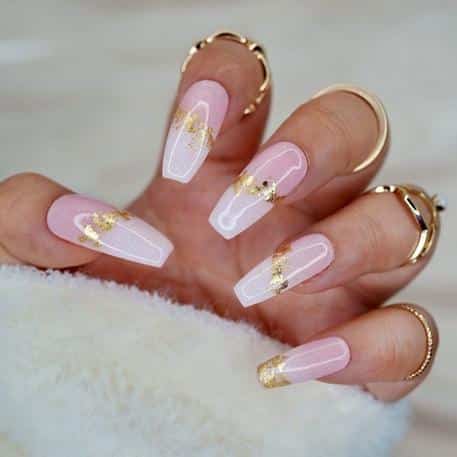 33+ Outstanding Pink Christmas Nails