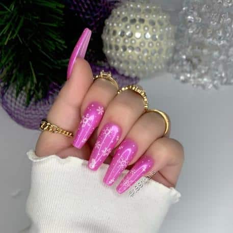 33+ Outstanding Pink Christmas Nails