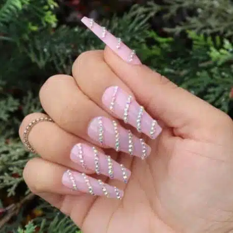 33+ Outstanding Pink Christmas Nails