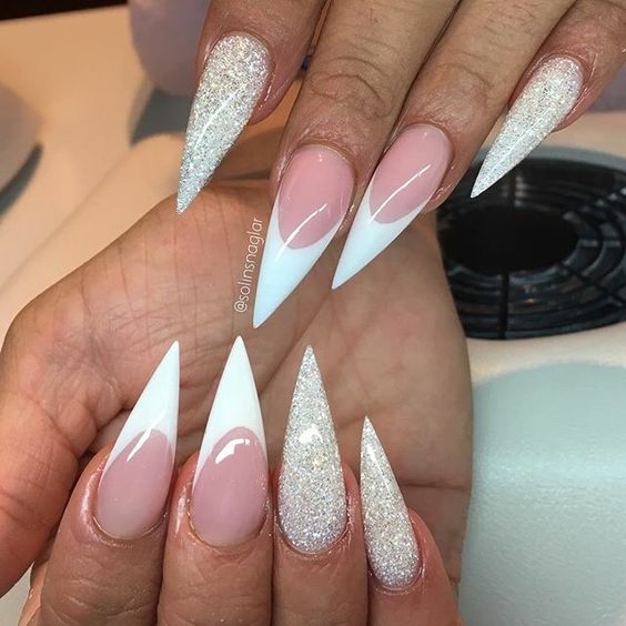 28+ Beautiful Cute White Nail Designs 2024