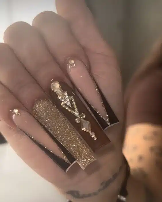 40+ Trending Nail Designs With Diamonds 2024