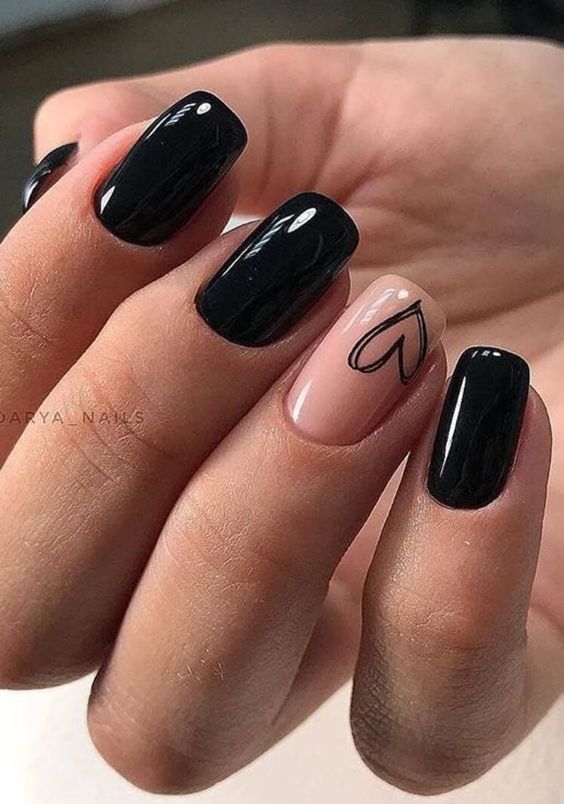 36+ Elegant Black Short Nail Designs 2024