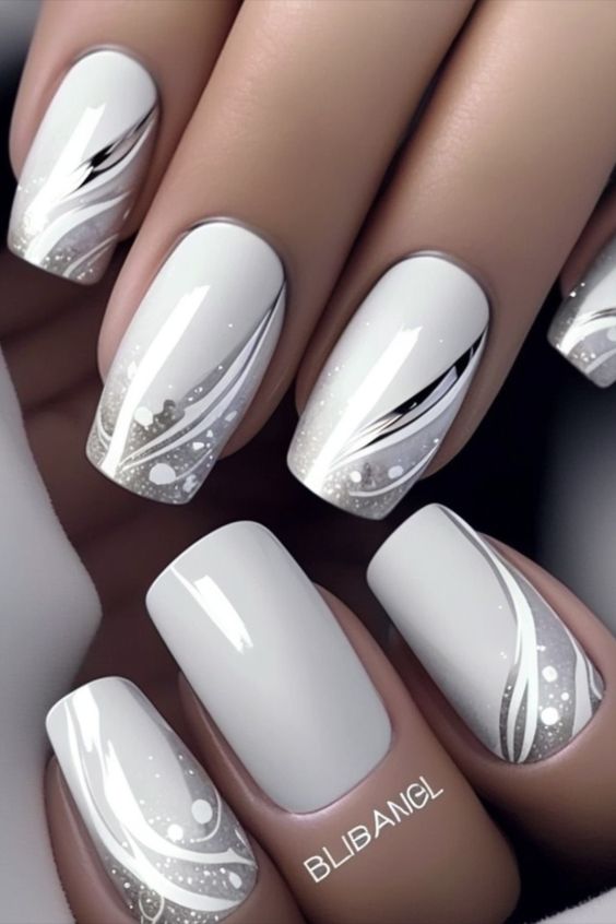 37+ Superb White Chrome Nail Designs 2024