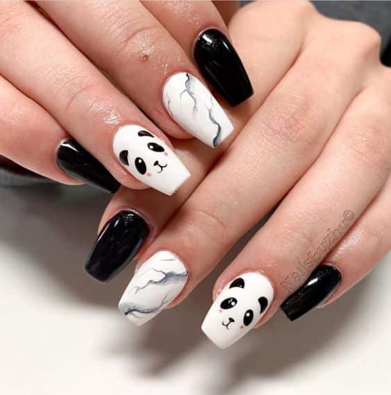 36+ Elegant Black Short Nail Designs 2024