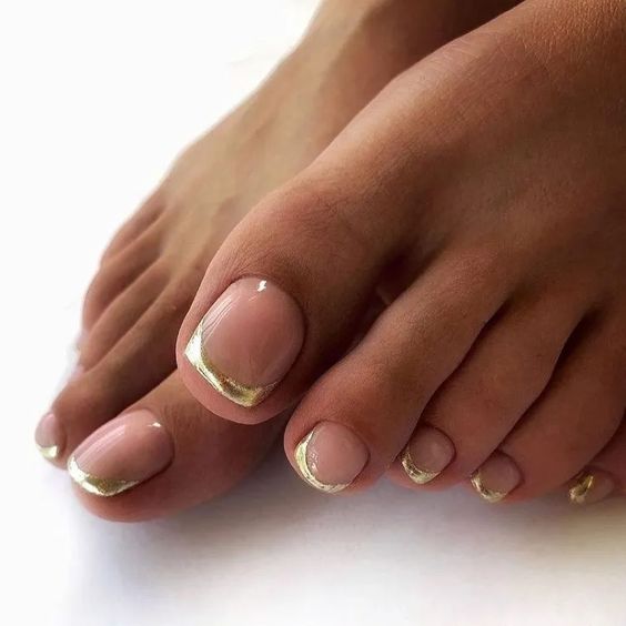 50+ Gorgeous Glitter French Toe Nail Designs 2024