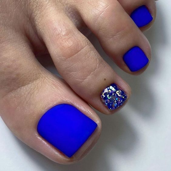 49+ Elegant Blue Toe Nail Designs 2024