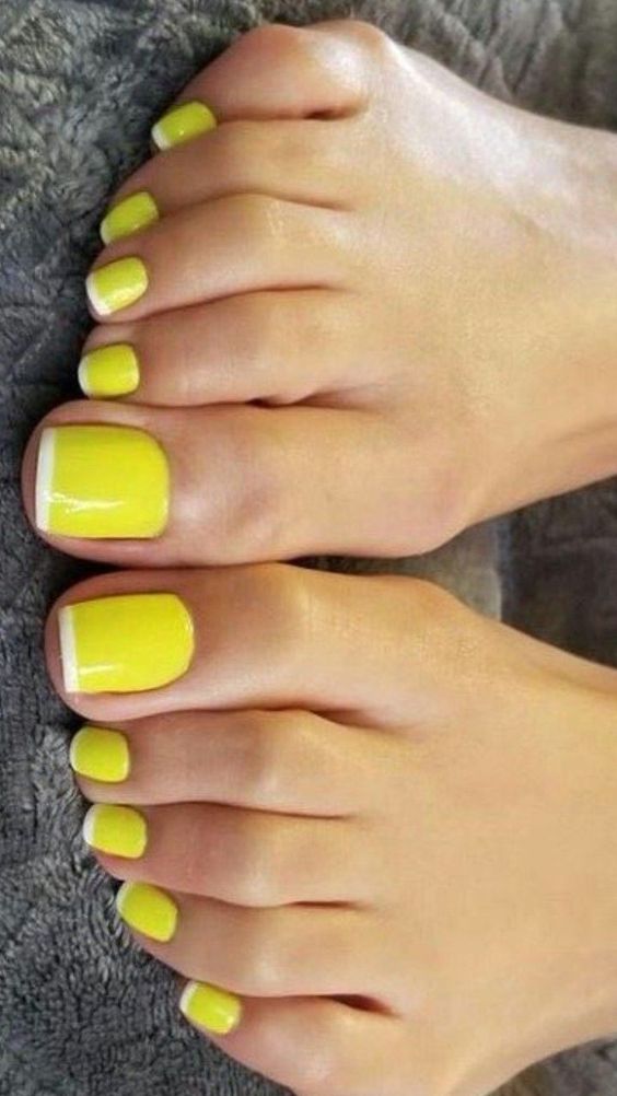 52+ Beautiful Yellow Toe Nail Designs 2024