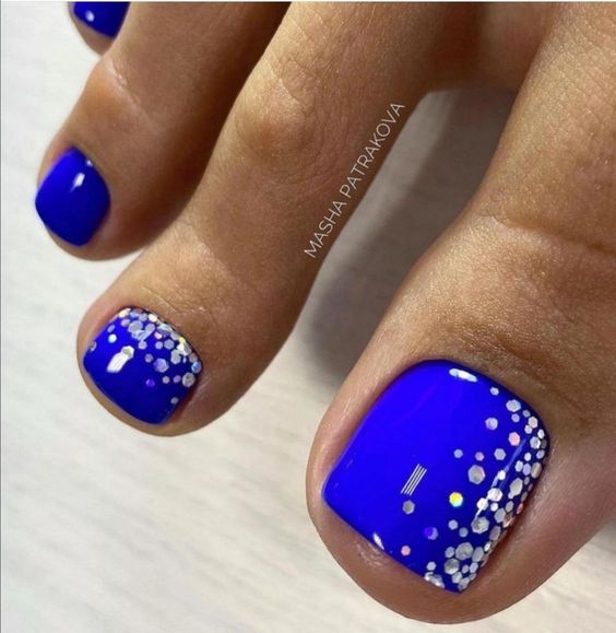 49+ Elegant Blue Toe Nail Designs 2024