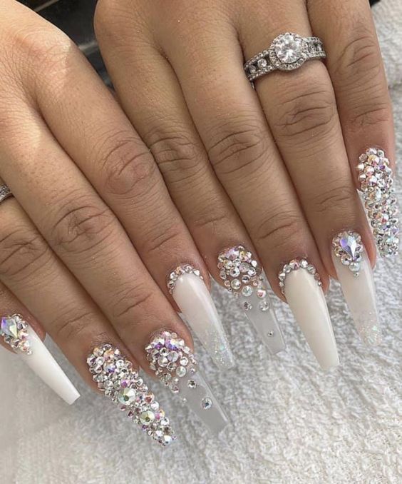 29+ Gorgeous White Nail Designs With Rhinestones 2024