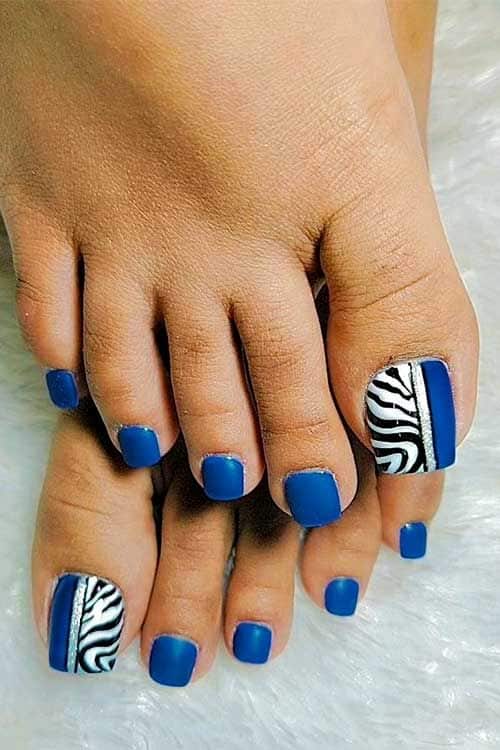 49+ Elegant Blue Toe Nail Designs 2024