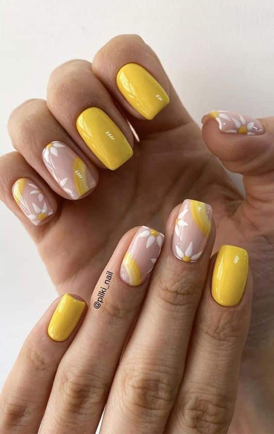 27+ Summer Yellow Nail Designs 2024