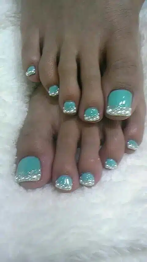 47+ Bling Toe Nail Designs With Rhinestones 2024