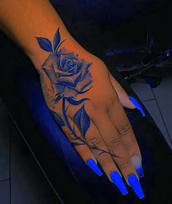 56+ Beautiful Dope Hand Tattoos For Women