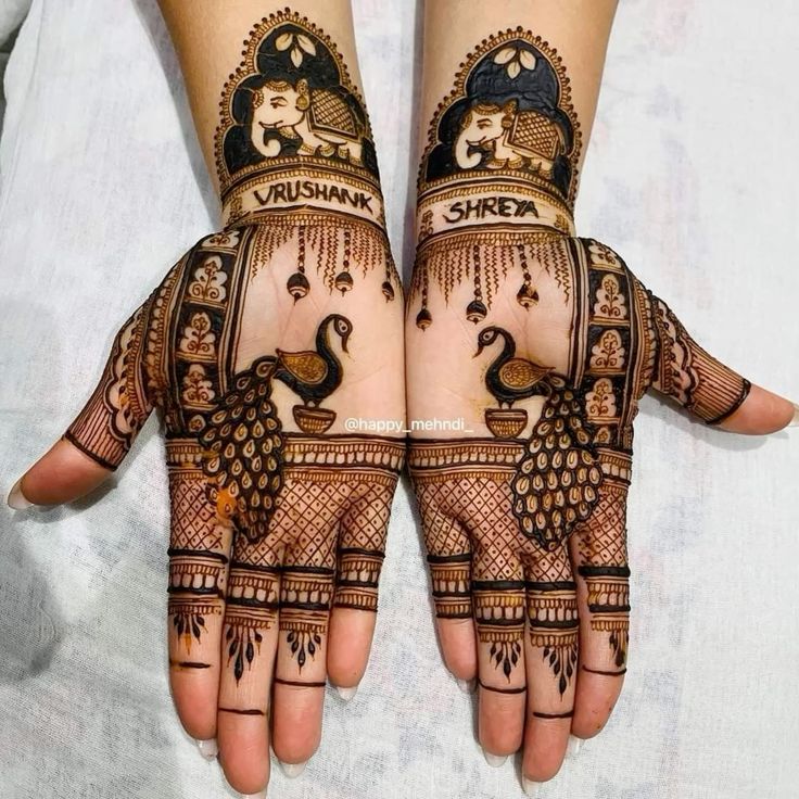 66+ Beautiful Peacock Mehndi Designs (2025)