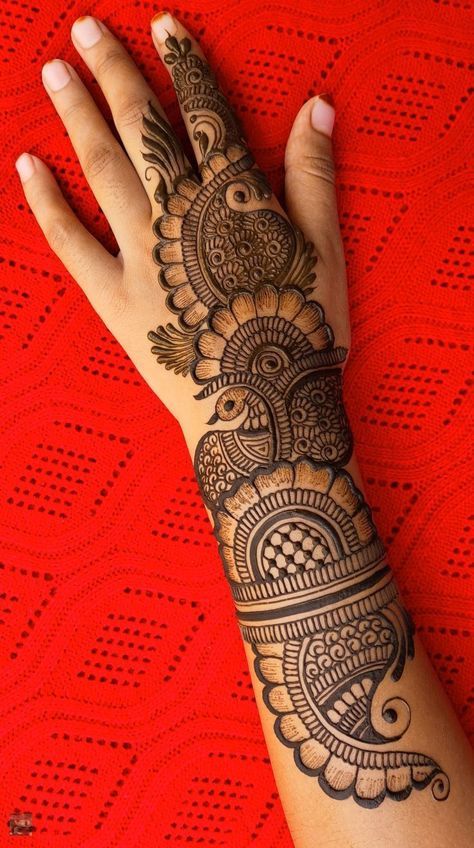 60+ Stunning Arabic Henna Designs (2025)