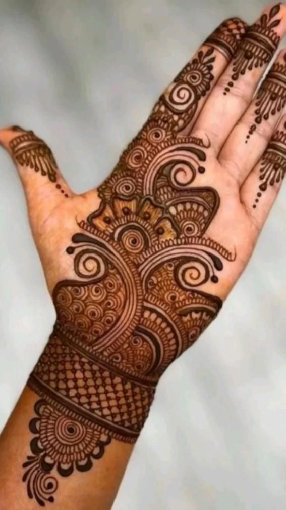 90+ Simple Mehndi Designs For 2025