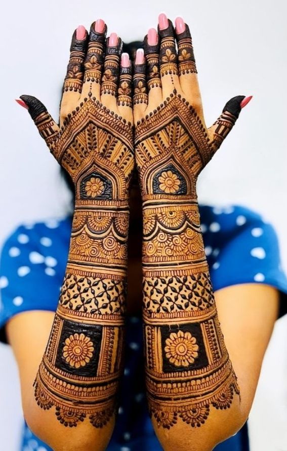 60+ Trendy Royal Front Hand Mehndi Design For Your Wedding