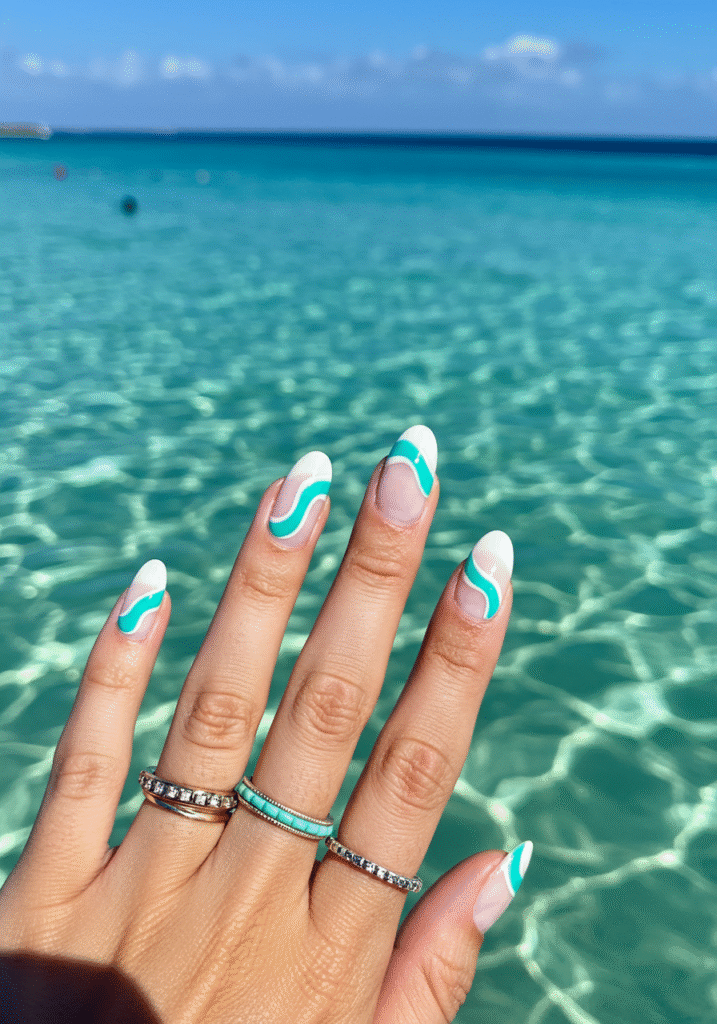 August nail ideas 11