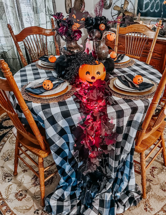 Halloween Table Decorations