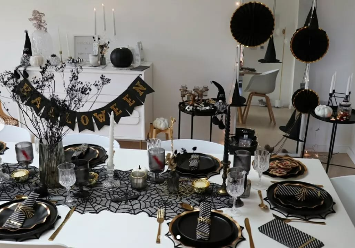 Halloween Table Decorations